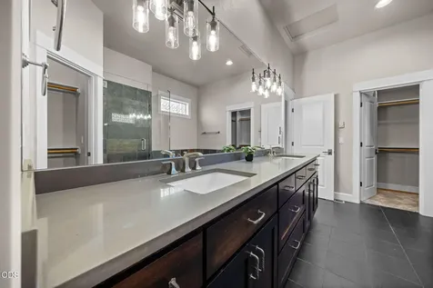 3193 NW Colonial Drive Bend OR 97703