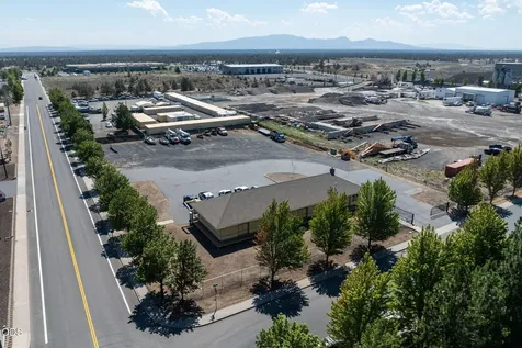 778 NE 11th Street Redmond OR 97756