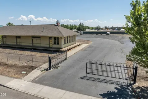 778 NE 11th Street Redmond OR 97756