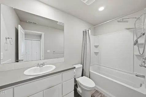 20637 SE Nina Avenue Bend OR 97702