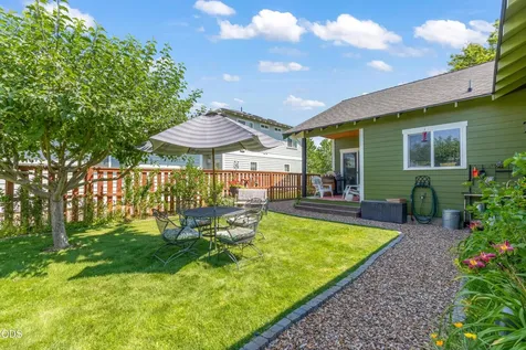 1731 NW Jackpine Avenue Redmond OR 97756