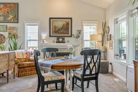 1731 NW Jackpine Avenue Redmond OR 97756