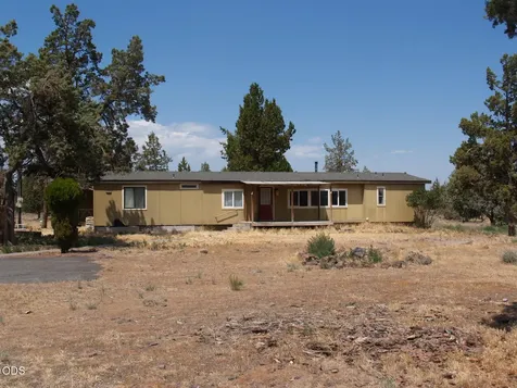6125 SW Canal Boulevard SW Redmond OR 97756
