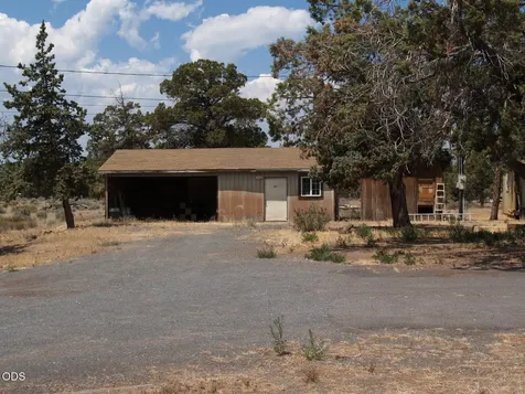 6125 SW Canal Boulevard SW Redmond OR 97756