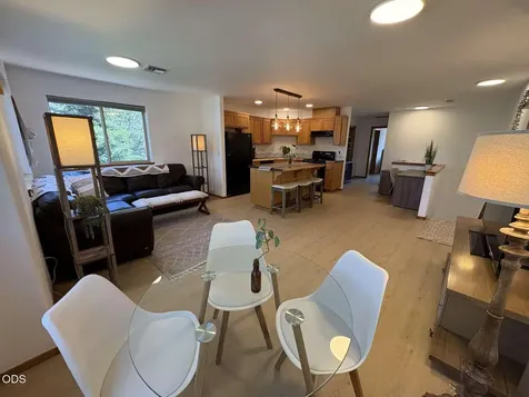 61379 Sally Lane Bend OR 97702