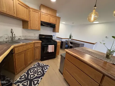 61379 Sally Lane Bend OR 97702