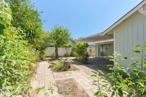 107 Walnut Drive Rogue River OR 97537