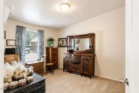 1800 Lampman Road Gold Hill OR 97525