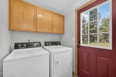 55135 Foster Road Bend OR 97707