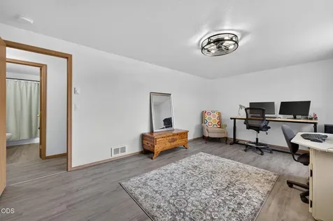 55135 Foster Road Bend OR 97707