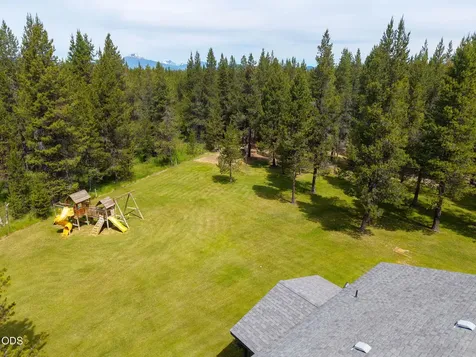 55135 Foster Road Bend OR 97707