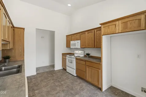 1950 SW 36th Street Redmond OR 97756