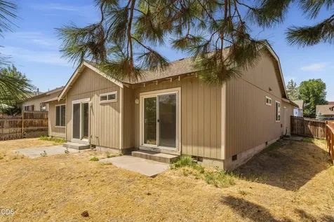 1950 SW 36th Street Redmond OR 97756