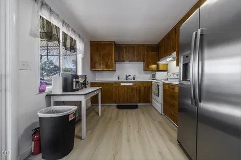 225 Cheryl Lane Phoenix OR 97535