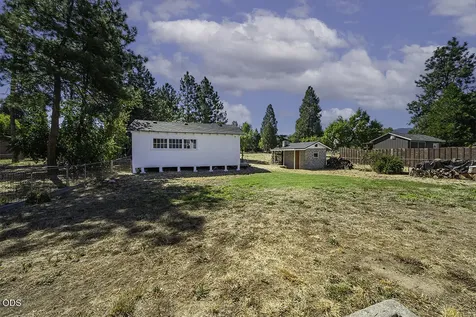 225 Cheryl Lane Phoenix OR 97535