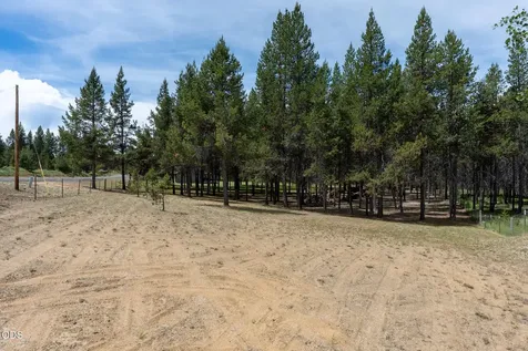 55151 Foster Road Bend OR 97707