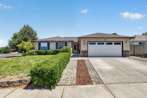 1401 Andrew Drive Medford OR 97501