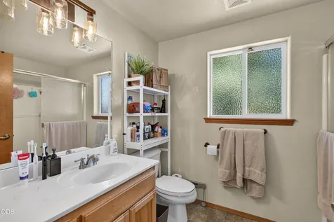 1401 Andrew Drive Medford OR 97501