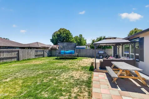 1401 Andrew Drive Medford OR 97501