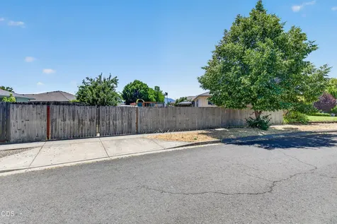 1401 Andrew Drive Medford OR 97501