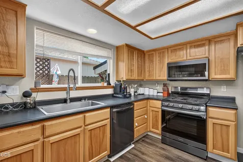 1401 Andrew Drive Medford OR 97501
