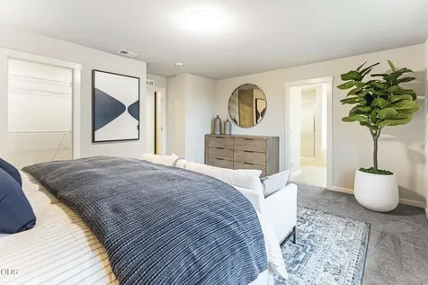 63102 NE Henningsen Place Bend OR 97701