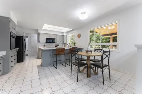3127 Orchard Heights Road NW Salem OR 97304