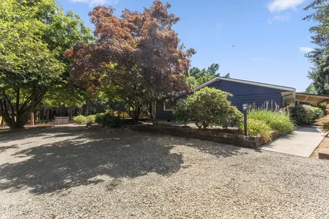 3127 Orchard Heights Road NW Salem OR 97304