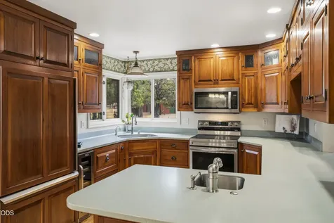 17760 Edmundson Road Sisters OR 97759