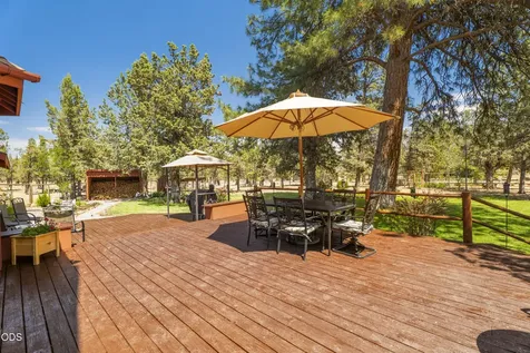 17760 Edmundson Road Sisters OR 97759