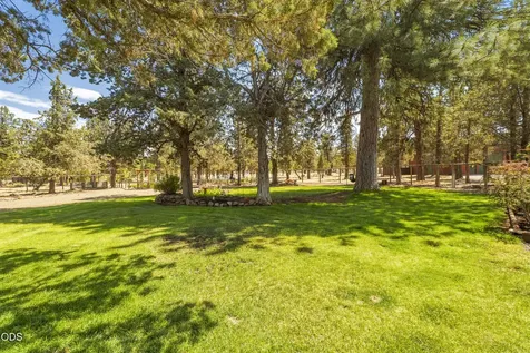17760 Edmundson Road Sisters OR 97759