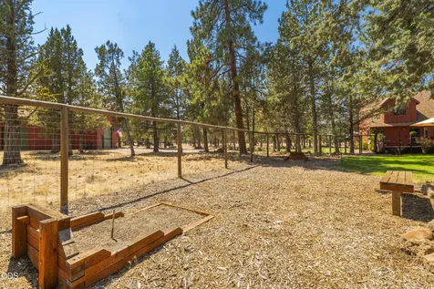 17760 Edmundson Road Sisters OR 97759