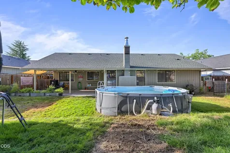 2310 Ridge Way Medford OR 97504