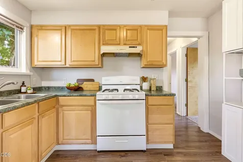 1040 E Main Street Ashland OR 97520
