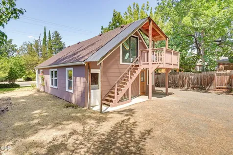 1040 E Main Street Ashland OR 97520