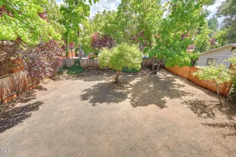 1040 E Main Street Ashland OR 97520