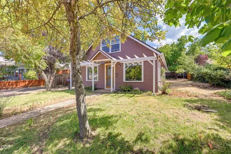 1040 E Main Street Ashland OR 97520