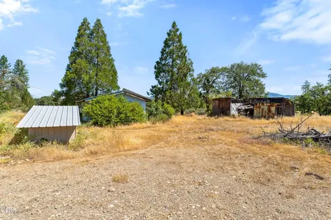 699 Pine Cone Drive Cave Junction OR 97523