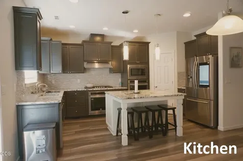 1004 Ruby Meadows Eagle Point OR 97524
