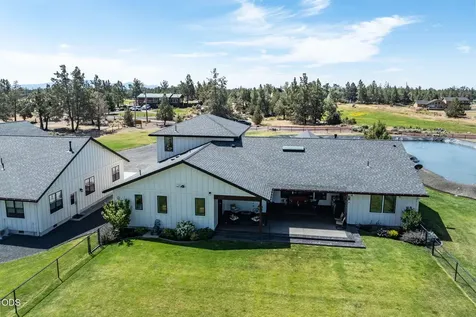 3645 NE Xenolith Street Terrebonne OR 97760