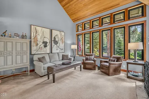 57785 Ribes Lane Sunriver OR 97707