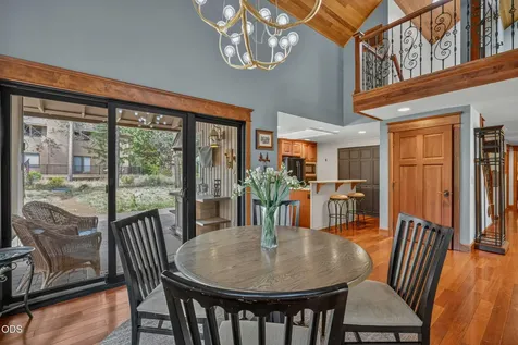 57785 Ribes Lane Sunriver OR 97707