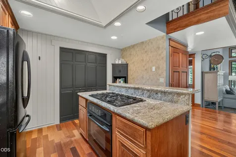 57785 Ribes Lane Sunriver OR 97707