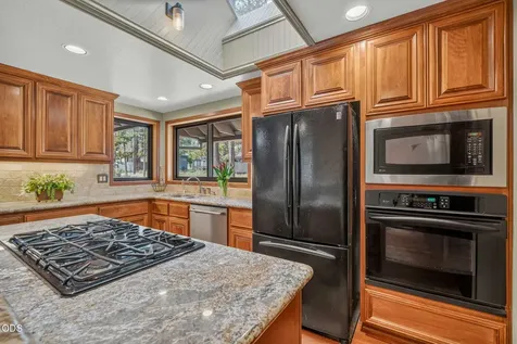 57785 Ribes Lane Sunriver OR 97707