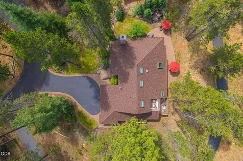 57785 Ribes Lane Sunriver OR 97707