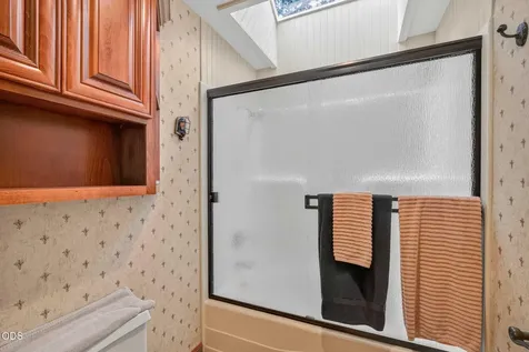 57785 Ribes Lane Sunriver OR 97707