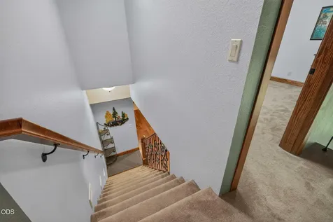57785 Ribes Lane Sunriver OR 97707