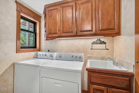 57785 Ribes Lane Sunriver OR 97707