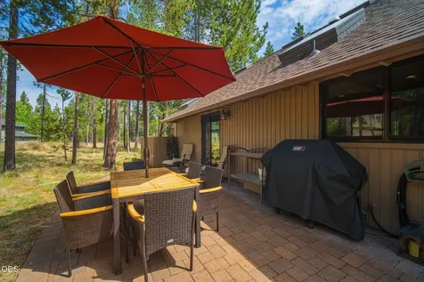 57785 Ribes Lane Sunriver OR 97707