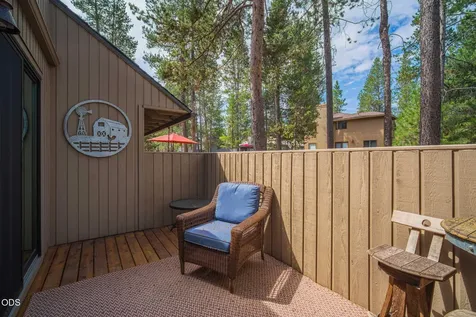 57785 Ribes Lane Sunriver OR 97707